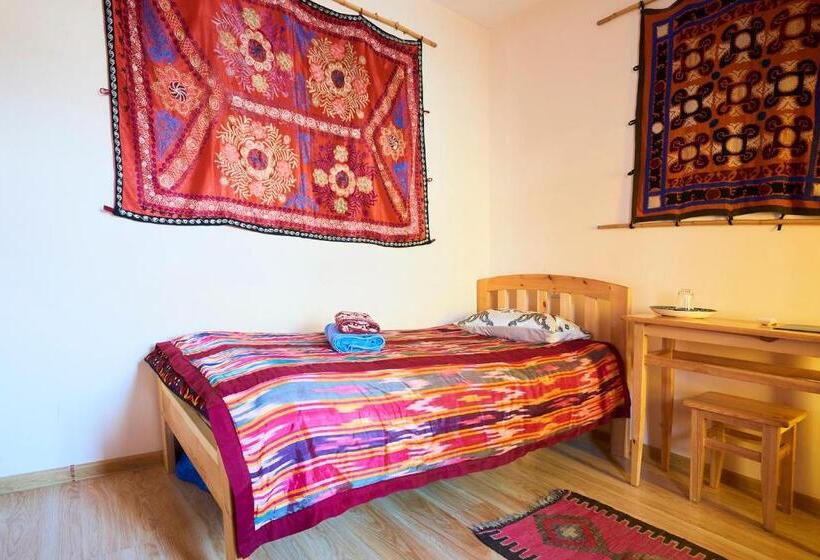 エコノミーシングルルーム, B&b Emir