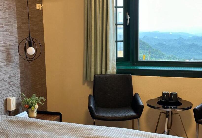 اتاق راحتی, Jing Zhan