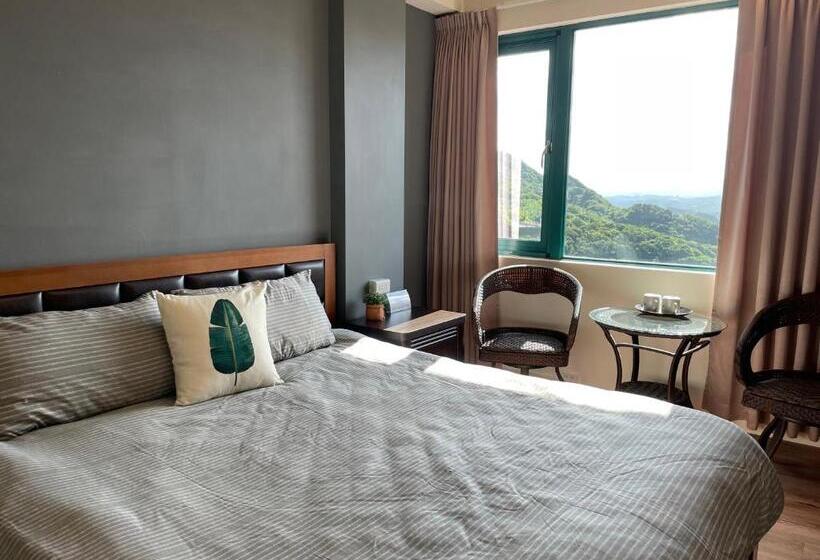 اتاق راحتی, Jing Zhan