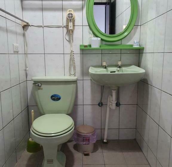 اتاق استاندارد با چشمانداز دریا, Ching Yue B&b