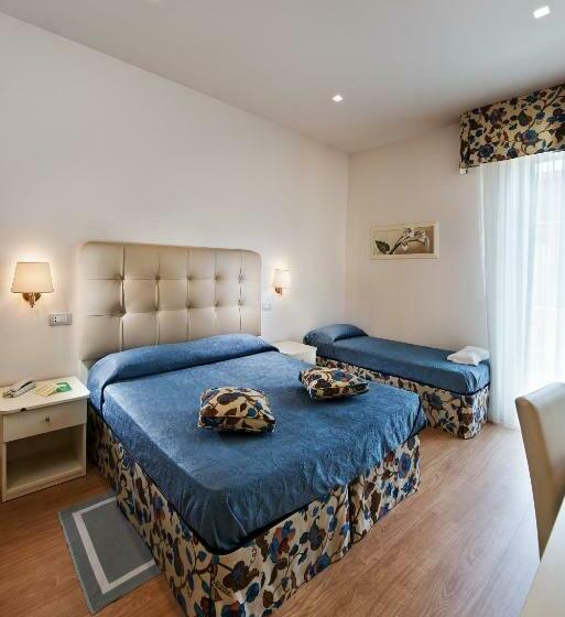 스탠다드 트리플 발코니 룸, Bahia