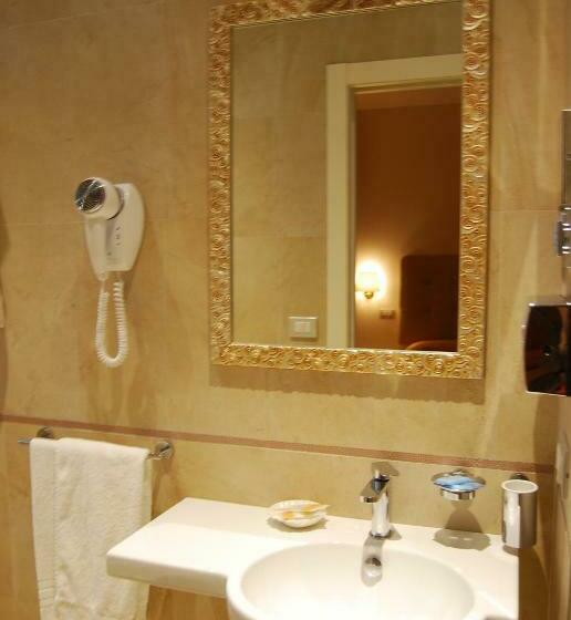 스탠다드 트리플 발코니 룸, Bahia