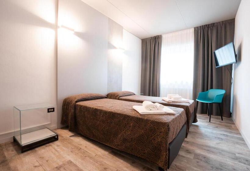 اتاق سوپریور, Ciclamino