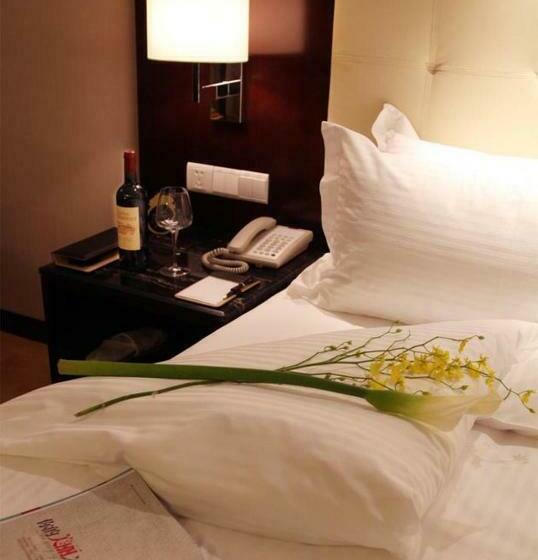 Номер Superior, Huihao