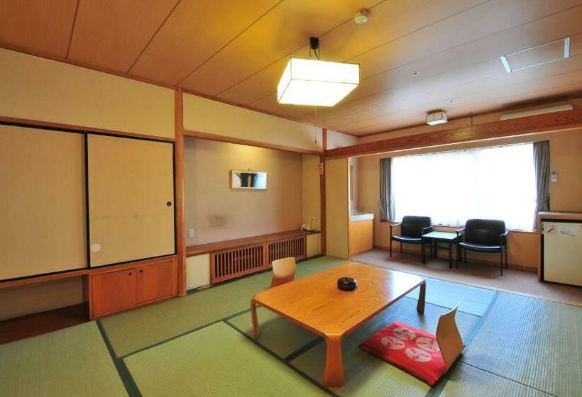 バス共有のスタンダードルーム, Kusatsu Onsen Hotel Resort