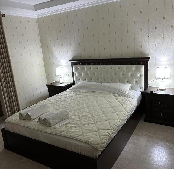 غرفة سوبيريور سرير كينج, Latif Samarkand