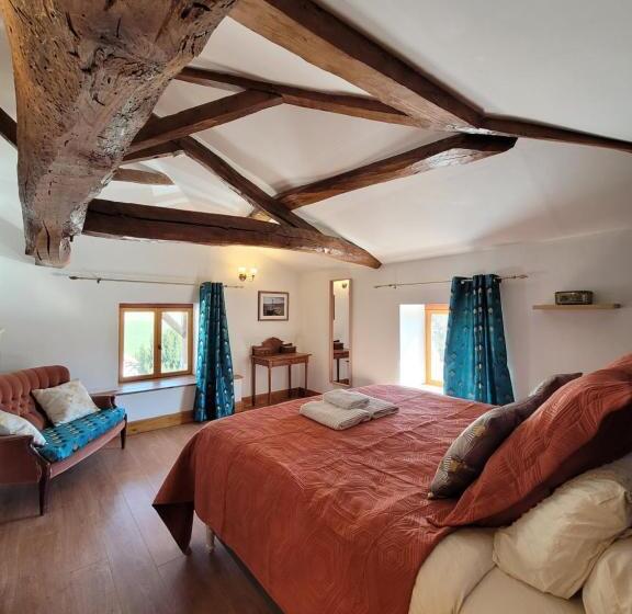 수피리어 룸, Les Portails Bleus