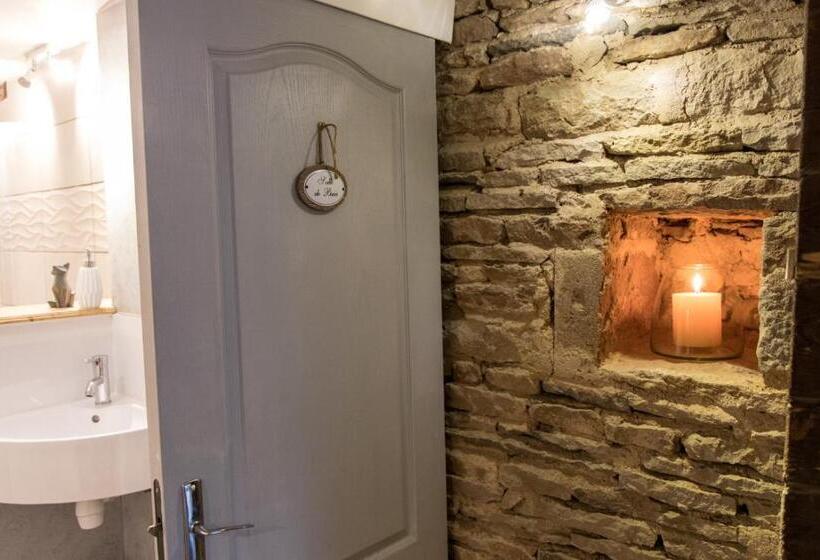 스탠다드 룸, Les Portails Bleus