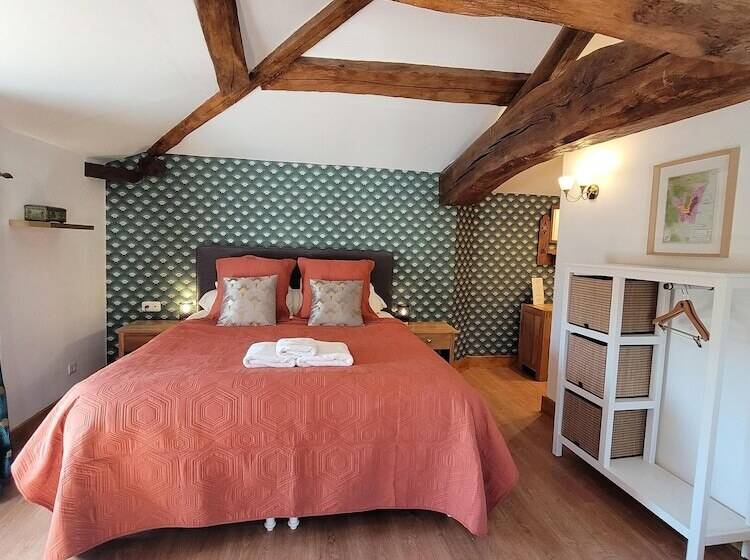 수피리어 룸, Les Portails Bleus