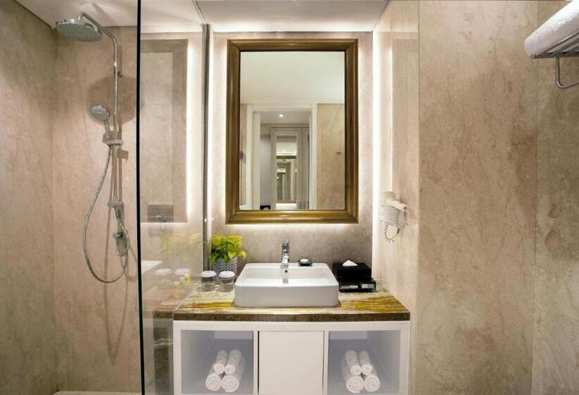 Номер Deluxe Кровать Кинг, Swissbelboutique Yogyakarta