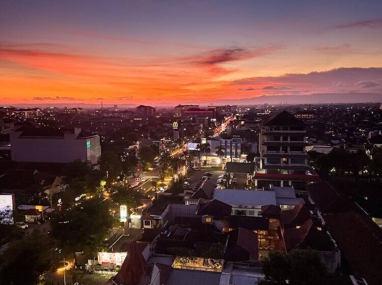 Номер Deluxe, Swissbelboutique Yogyakarta