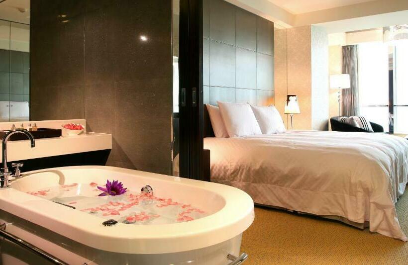 اتاق استاندارد با چشمانداز دریاچه, The Crystal Resort Sun Moon Lake