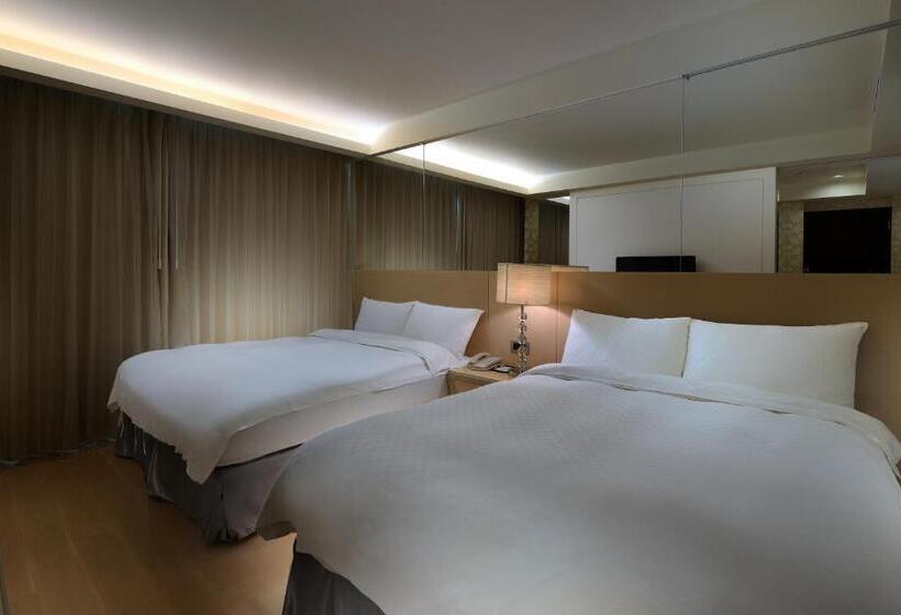 اتاق استاندارد با چشمانداز شهر, The Crystal Resort Sun Moon Lake