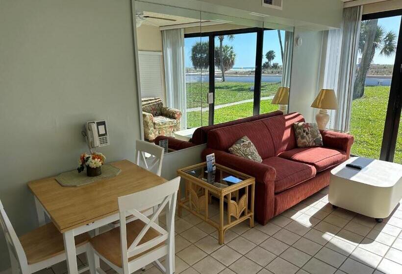 带1个卧室的带海景的公寓, Treasure Island Beach Club 727 360 7096