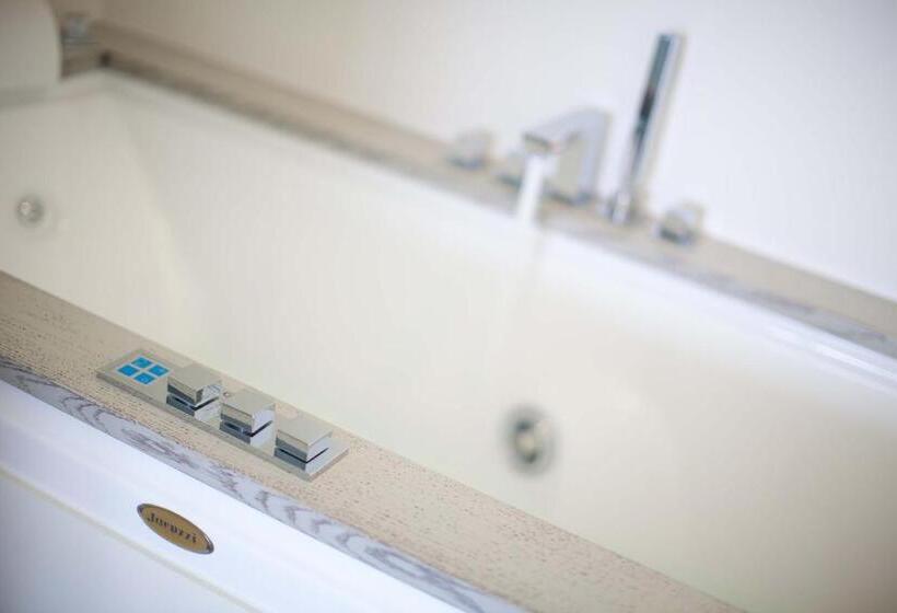 オーシャンビュースイート, Villa Del Mare Spa Resort