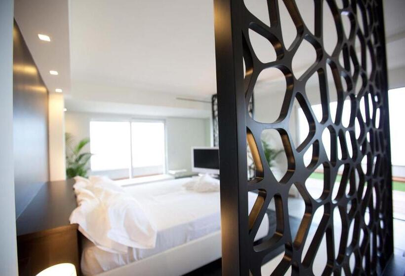 سوییت با چشم‌انداز دریا, Villa Del Mare Spa Resort