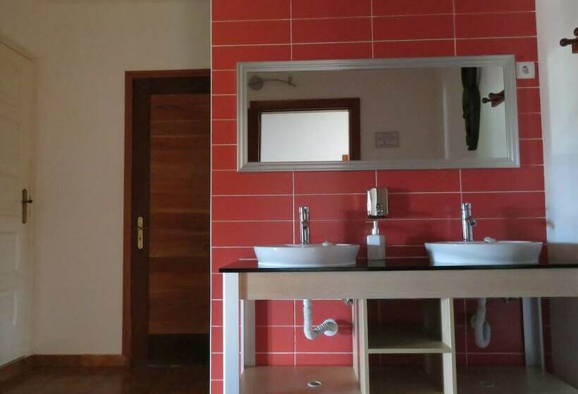 اتاق استاندارد, Sweet Guest House