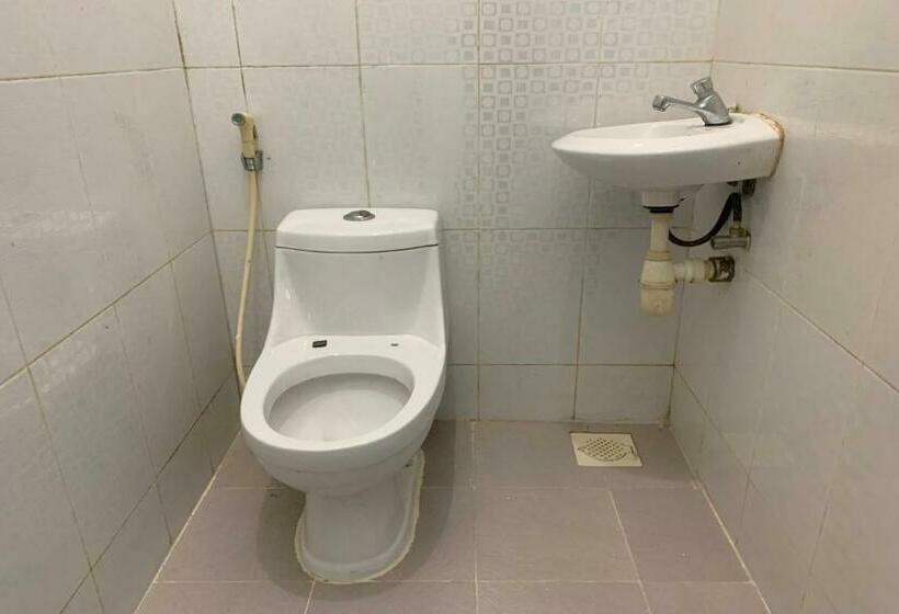 スタンダードルーム, Oyo 92986 Inara Homestay