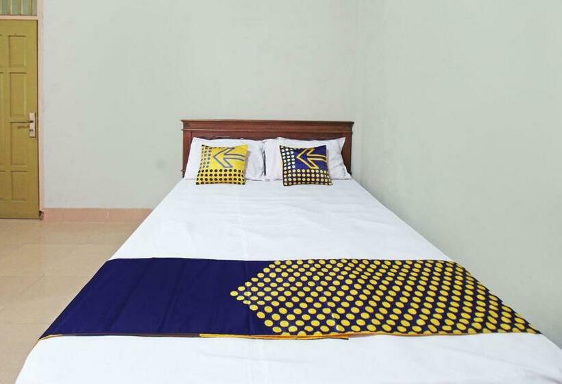 חדר סטנדרט, Spot On 92973 Madani Syariah Guesthouse