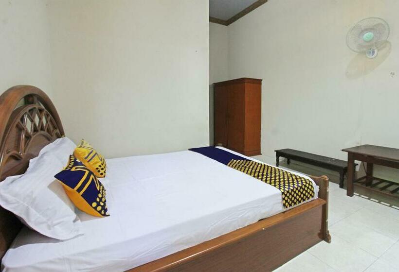 חדר סטנדרט, Spot On 92973 Madani Syariah Guesthouse