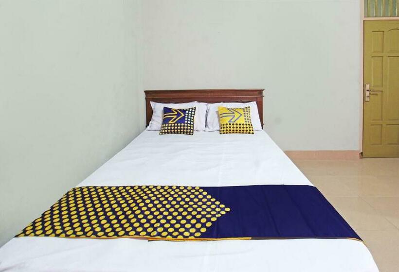 חדר סטנדרט, Spot On 92973 Madani Syariah Guesthouse