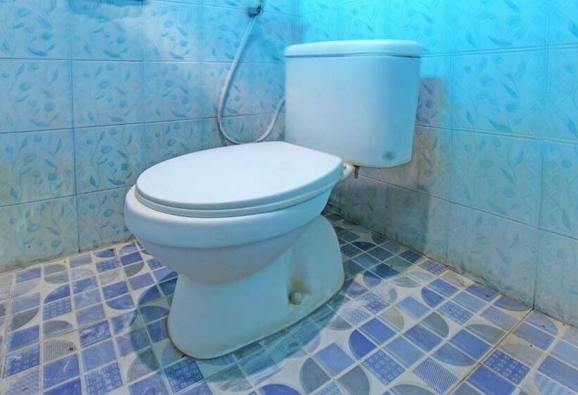 חדר סטנדרט, Spot On 92973 Madani Syariah Guesthouse