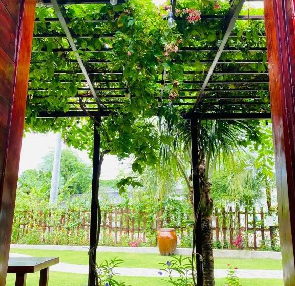 اتاق استاندارد با تخت بزرگ, Bum King Resort Hồ Tràm