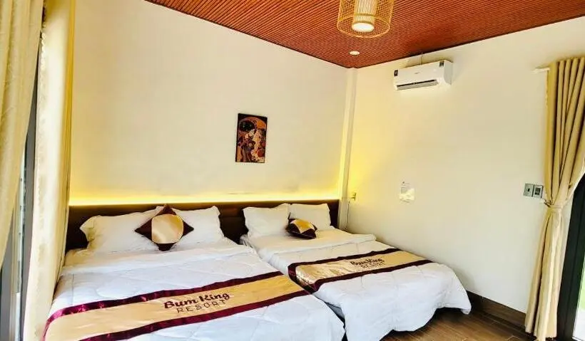 اتاق خانوادگی با چشم‌انداز باغ, Bum King Resort Hồ Tràm