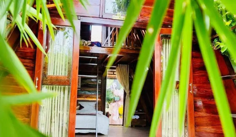 اتاق خانوادگی با چشم‌انداز باغ, Bum King Resort Hồ Tràm