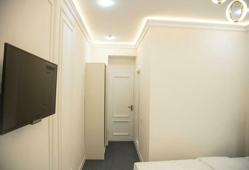 חדר סטנדרט עם מיטת קינג, Lev Tolstoy