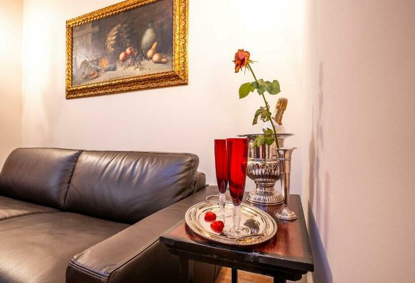 Номер Deluxe Кровать Кинг, Villa Carrara La Spada