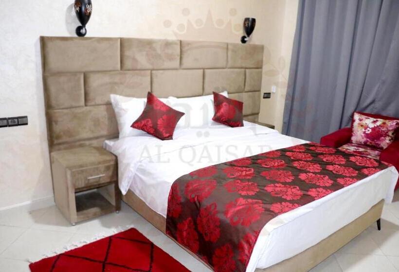 اتاق لوکس, Al Qaisar