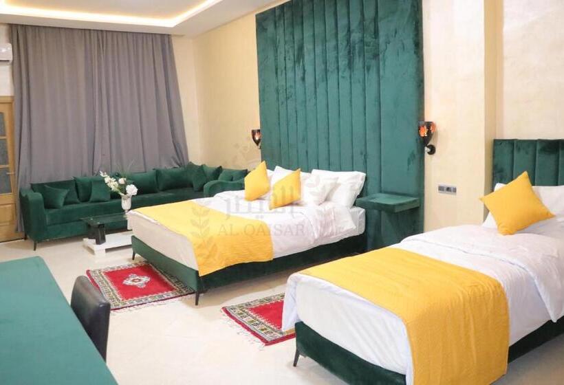 سوییت لوکس, Al Qaisar