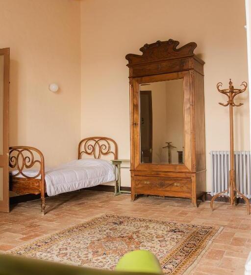 스탠다드 룸, Can Traver De Besalú