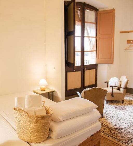 스탠다드 룸, Can Traver De Besalú