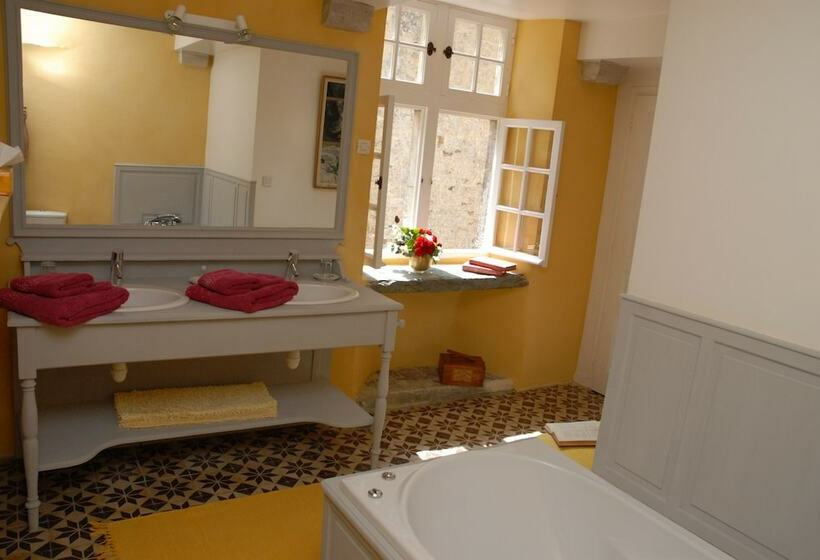 غرفة قياسية, Chateau De Flottemanville