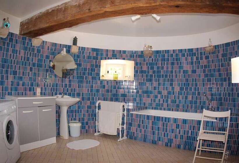 منزل غرفة نوم واحدة, Chateau De Flottemanville