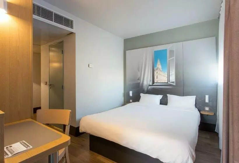 اتاق استاندارد, B&b Hotel Arras