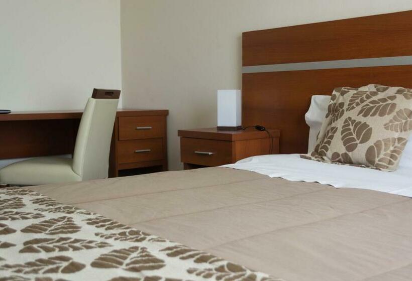 스탠다드 룸, Colón Center