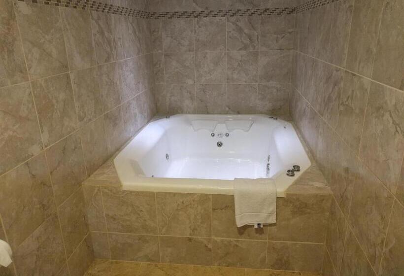 프레지덴셜 스위트, Colón Center