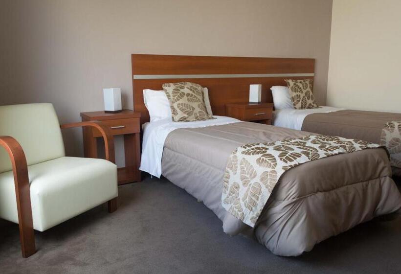 디럭스 룸, Colón Center