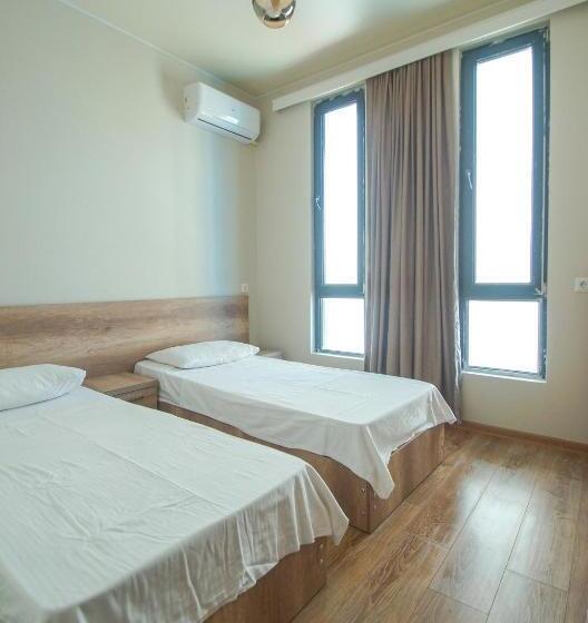 سوئیت 2 خوابه, Delta