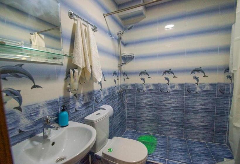 اتاق راحتی سه تخته, Delta