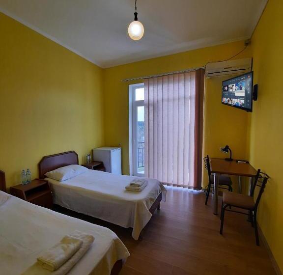 اتاق استاندارد, Delta