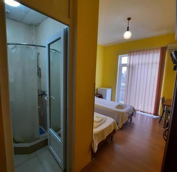 اتاق استاندارد, Delta