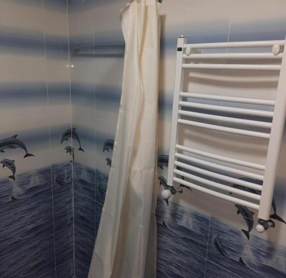 سوئیت 2 خوابه, Delta