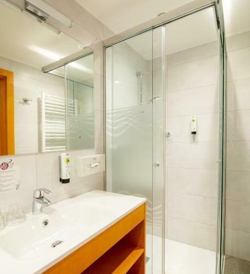 חדר סופריור עם מרפסת, Gabriel