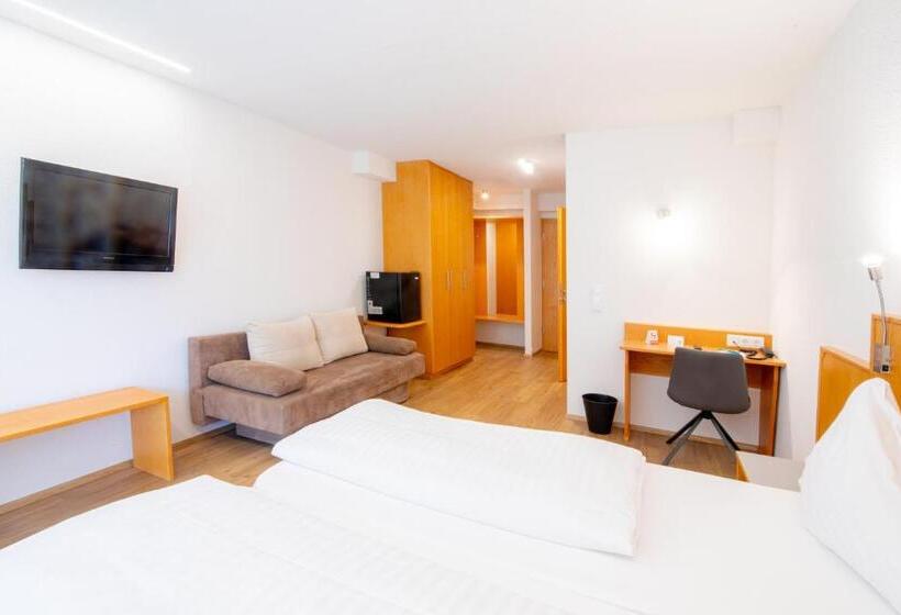 חדר סופריור עם מרפסת, Gabriel