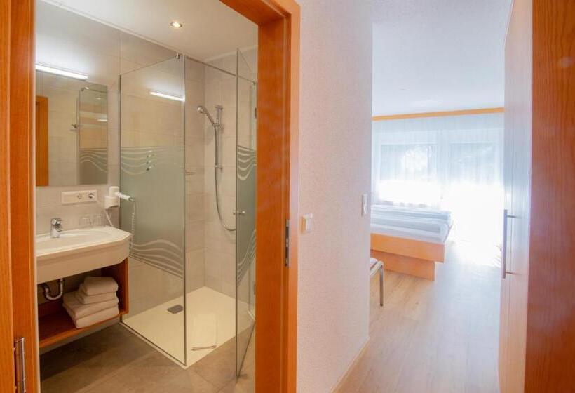 Classic room with balcony, Gabriel