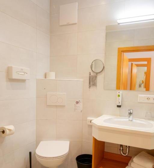 Classic room with balcony, Gabriel